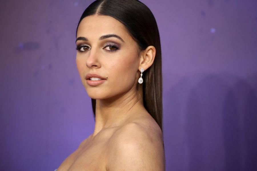 Naomi Scott 1